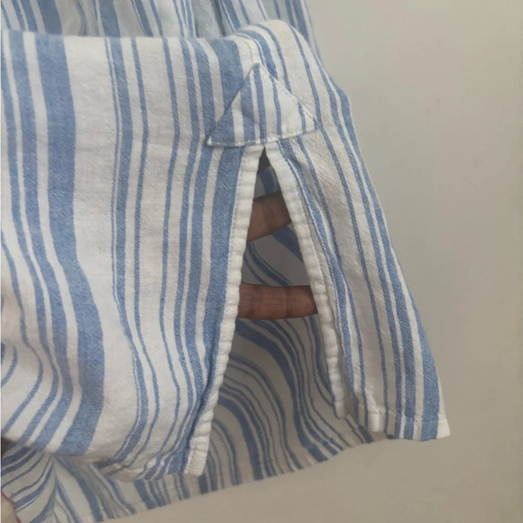 CAbi #5894 Blue Striped Linen Blend Pacific Tunic Blouse XS - Picture 5 of 9